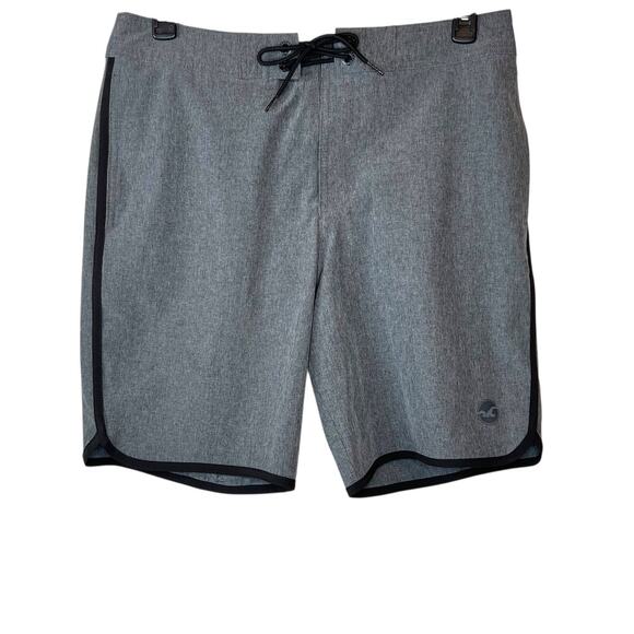 HOLLISTER Watersport Hybrid Shorts Swim Trunks in Gray and Black Men's 32 Waist - Picture 1 of 13